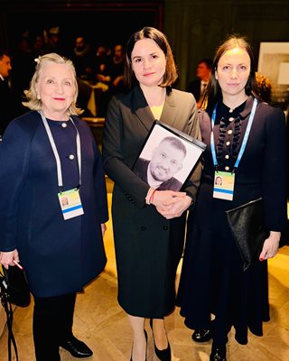 Хилъри Клинтън, Светлана Тихановская и Ева Майдел