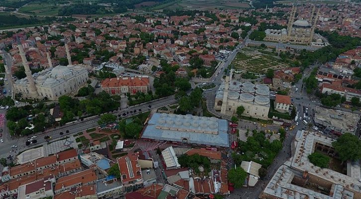 Престрелка в кафене в Одрин, 11 души са ранени