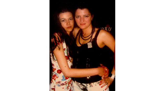 Петрина Христова (24 г.) и Деница  Ченишева (26 г.)  загубиха живота си на 19 септември 2006 г.