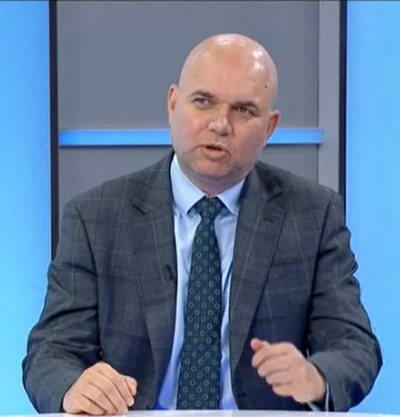 Владислав Панев от "Демократична България" Кадър: БНТ