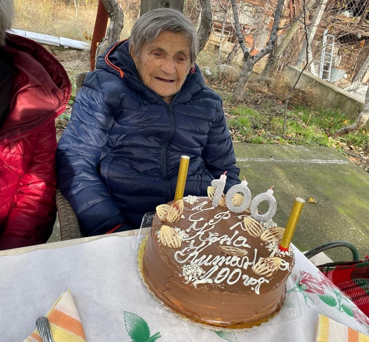 Баба Къна от село Сливница посрещна 100-годишен юбилей