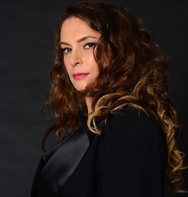 Българката Добрина Кръстева е сред актьорите в сериала.
