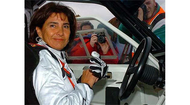 ШЕФ: Най-бързата жена в историята на автомобилните ралита Мишел Мутон от седмица води мениджмънта на световното първенство.