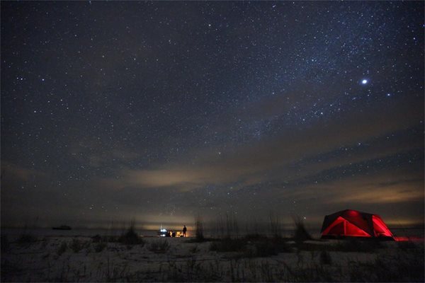 На палатка под звездите (ГАЛЕРИЯ)