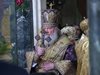Хиляди се събраха на литургия в Тирана, 
отслужена от руския патриарх Кирил