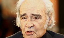 На 92 г. от сърце почина писателят акад. Антон Дончев, автор на романа "Време разделно"