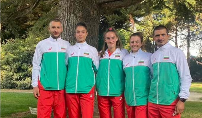 Националният ни отбор по тенис за девойки влезе сред най-добрите 4 на Европа.
