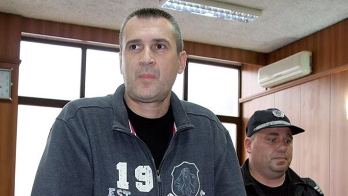 ВКС пак отмени доживотната присъда на полицая Караджов