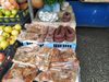 Пловдивчани грабят домашни луканки по пазарите, не ги е страх от трихинилоза (снимки)