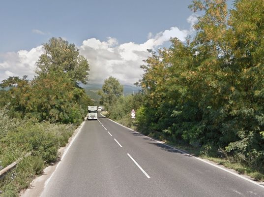 Пътят Симитли - Сандански СНИМКА: Google Street View