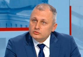 Валентин Мундров КАДЪР: БНТ