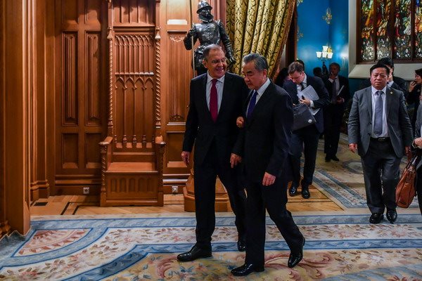 Членът на Политбюро на ЦК на ККП и външен министър на Китай Уан И се срещна с руския си колега Сергей Лавров в Москва