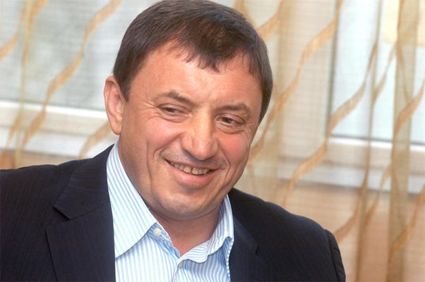 Алексей Петров