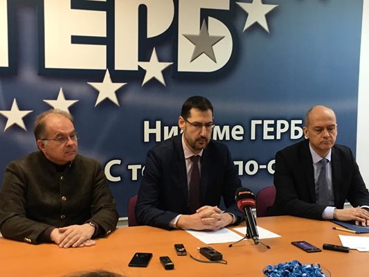Радомир Чолаков, Иван Тотев и Стефан Шилев изтъкнаха приноса си като депутати от Пловдив.