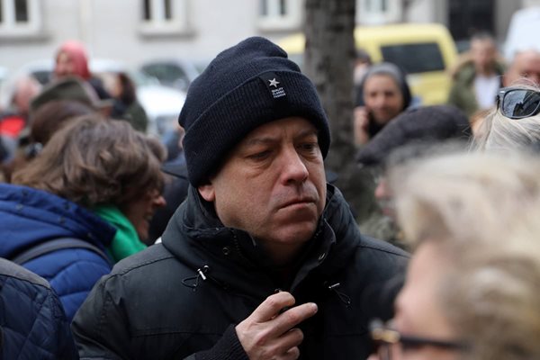 Иво Сиромахов на протеста в подкрепа на Александър Морфов пред Министерството на културата СНИМКА: Георги Кюрпанов-Генк