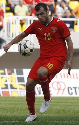 Горан Пандев е голямата звезда на македонския футбол