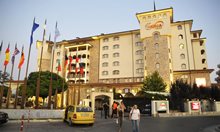 Силвестър Сталоун, руски олигарх и саудитски шейх искали да купят хотелското бижу на Младен Мутафчийски