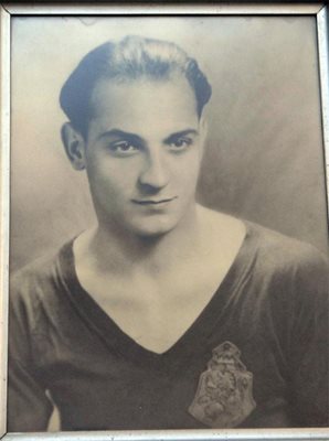Михаил Лозанов е единственият българин, носил капитанската лента на "Байерн" (Мюнхен)