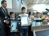 Кметът на Бургас награди три момчета, помогнали да хванат телефонен измамник