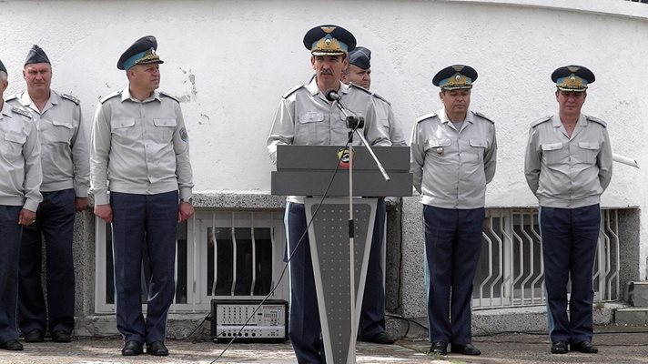 Новият командир бригаден генерал Димитър Петров