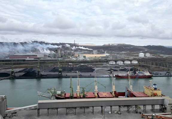 Рекордни приходи реализира “Пристанище Варна” ЕАД за 2022 г.,
Снимка: Орлин Цанев