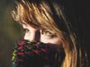 Британска козметичка: Перете редовно зимния шал