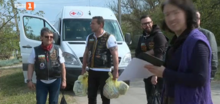 Изпратиха първи конвой с хуманитарна помощ към Карабах след офанзивата на Баку
