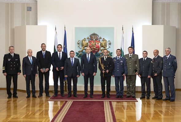 Церемония по награждаването днес в президенството.
Снимка: Президенство на Република България