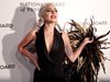 Лейди Гага или Анджелина Джоли ще изиграе Клеопатра в римейка на филма