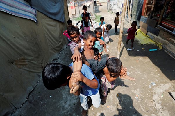 Така нареченият доматен грип  от 26 юли насам е разболял 82 деца на възраст под 5 години в три индийски региона.
Снимка: Ройтерс