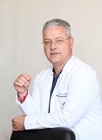 Проф. д-р Ивайло Даскалов:
Трима от 10 българи имат високо кръвно налягане, което не контролират