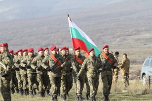 България дава само 100 войници, за да се пази НАТО от Русия