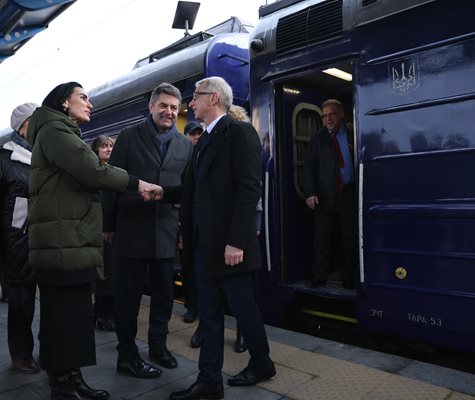 Премиерът Николай Денков пристигна на посещение в Украйна
Снимка; МС