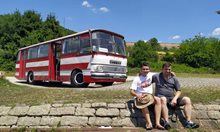Новата кауза на Кристиан, който "пусна" теснолинейката от Септември, е реставриран рейс "Чавдар"