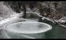 Мистериозен лед се върти във река в Вашингтон, САЩ