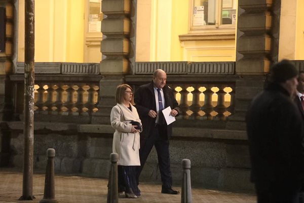 Знакови лица от политическия, медийния и обществен живот се отзоваха на официалния прием по случай Националния празник на България 3 март, чийто домакин президентът Румен Радев