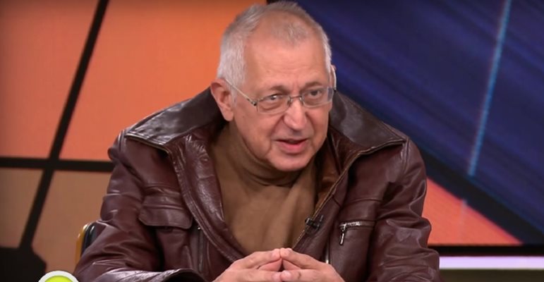 Синоптикът Петър Янков
Кадър: Нова тв