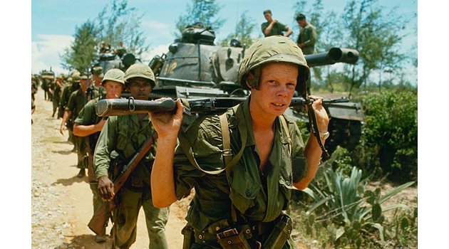Американски войници отсядали в Да Нанг за почивка през 70-те години, докато воювали с виетнамците.