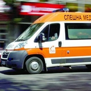 Шофьор блъсна 67-годишна на заден ход в Горна Оряховица