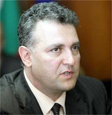 ГДБОП работи по сигнали за данъчни престъпления в бензиностанциите на Марешки, но досега няма досъдебно производство, съобщи Валентин Николов.