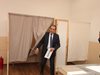 И Орешарски гласува на референдума (Снимки+Видео)