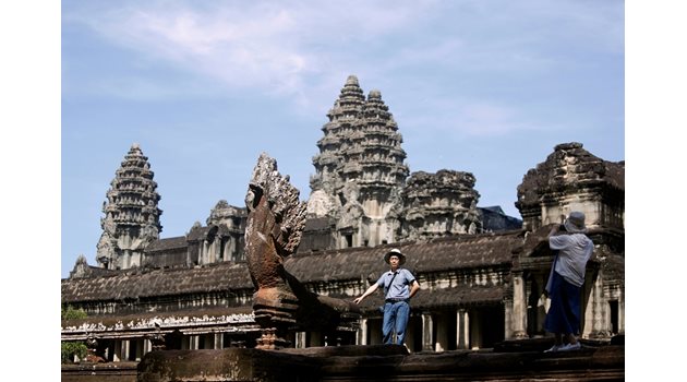 Будисткият планински храм Ангкор
