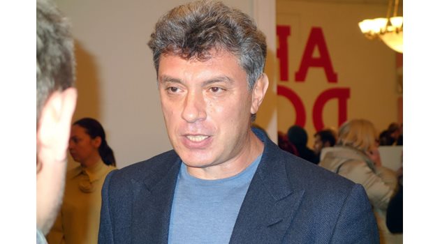Немцов е застрелян точно преди да изобличи кроежите на Русия в Украйна. 