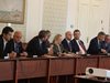 Комисия, но без Пеевски ще отсява 3 проекта за конституция (Обзор)