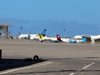 Пак атаки срещу либийското летище, трима служители са ранени