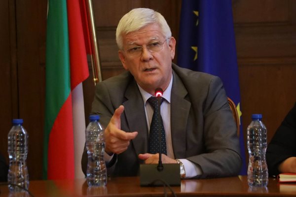 Българският министър на земеделието и храните Кирил Вътев СНИМКА: Румяна Тонева