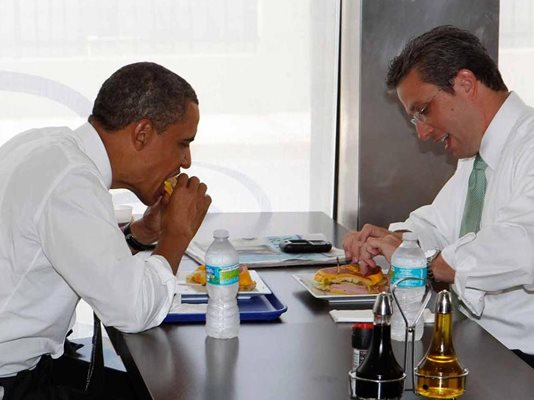 Барак Обама е сред най-големите почитатели на сандвичите.