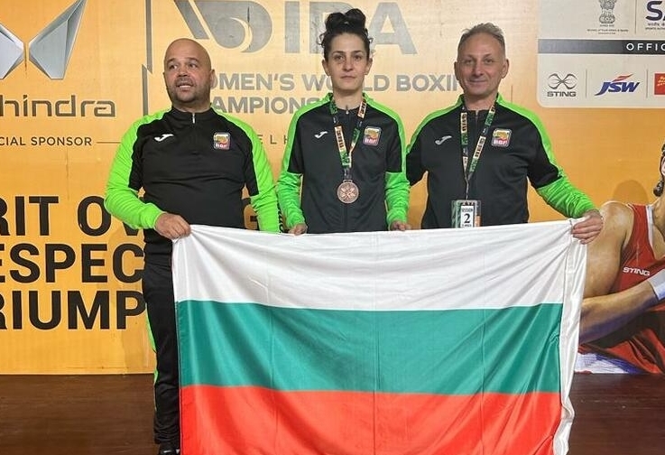 Българка спечели бронз на световното по бокс в Индия