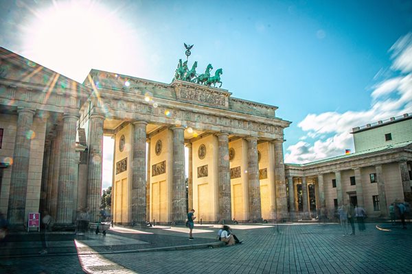 Бранденбургската врата в Берлин СНИМКА: Pixabay