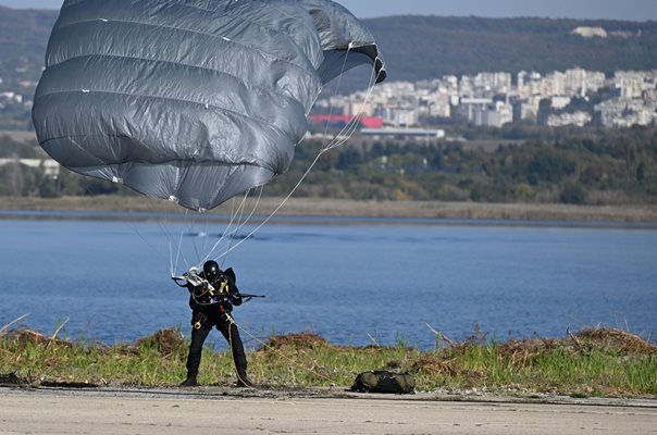 Започна военноморското учение „Бриз-2023” с международно участие Снимки Орлин Цанев